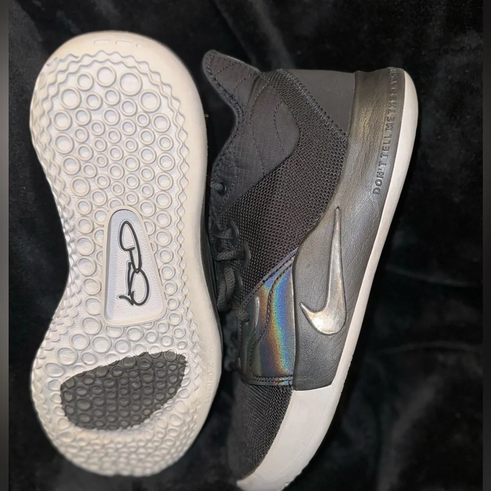 Nike PG 3 Shoe - Black/Gray Black Iridescent Sneakers Paul George